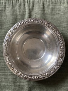Vintage Sheridan Silver Plated Floral Rimmed 6.5" Bowl Antique Candy Dish