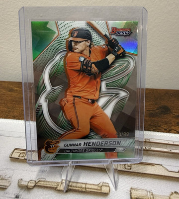 Topps 2025 Bowman's Best Gunnar Henderson Green Refractor /99 #36 Orioles