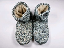 Bombas Sherpa Lined Gripper Bootie Slippers House Shoes Size L W12-14, M 10-12.5