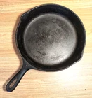 Vintage Unmarked Wagner Ware Cast Iron Skillet 10.5" #8 P Handle