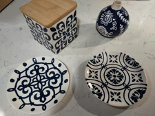 Lot Of Creative Co-Op Mudpie Ceramic Blue White Home Decor 