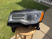 Complete 2014-2016 Jeep Grand Cherokee Left Xenon Non-afs Chrome Headlight Oem