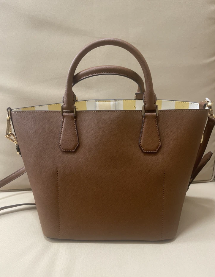 NUEVO CON ETIQUETAS MICHAEL KORS Greenwich Bolso Grande de Cuero - Equipaje Marrón Foto 3 de 4