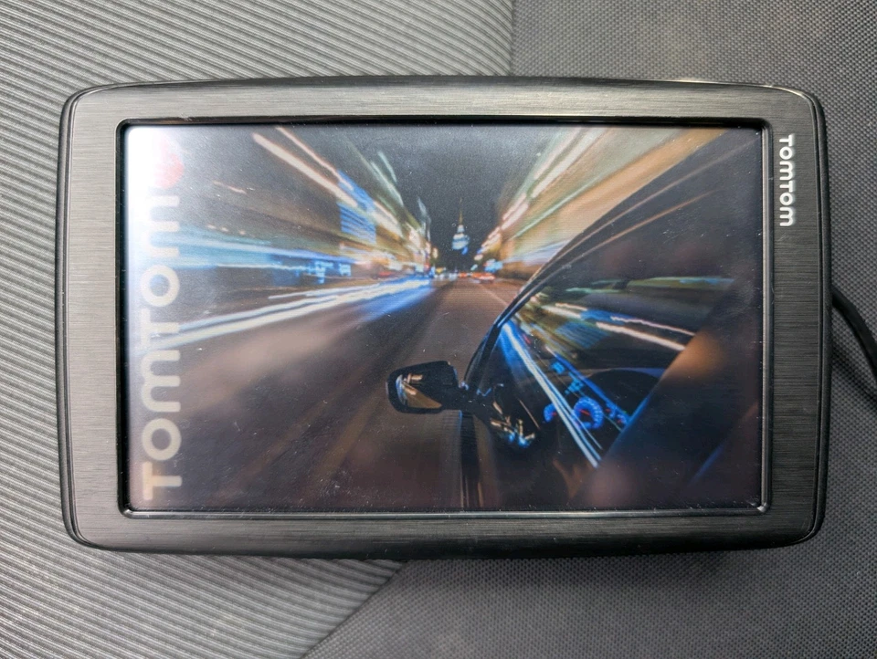 Tom Tom Start 60 Sat Nav 4EN62 6 英寸屏幕黑色  — 第 2/4 张图片