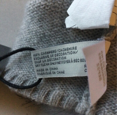 NORDSTROM RACK WOMENS CASHMERE KNIT CUFFED BEANIE W/FAUX FUR  display picture 3