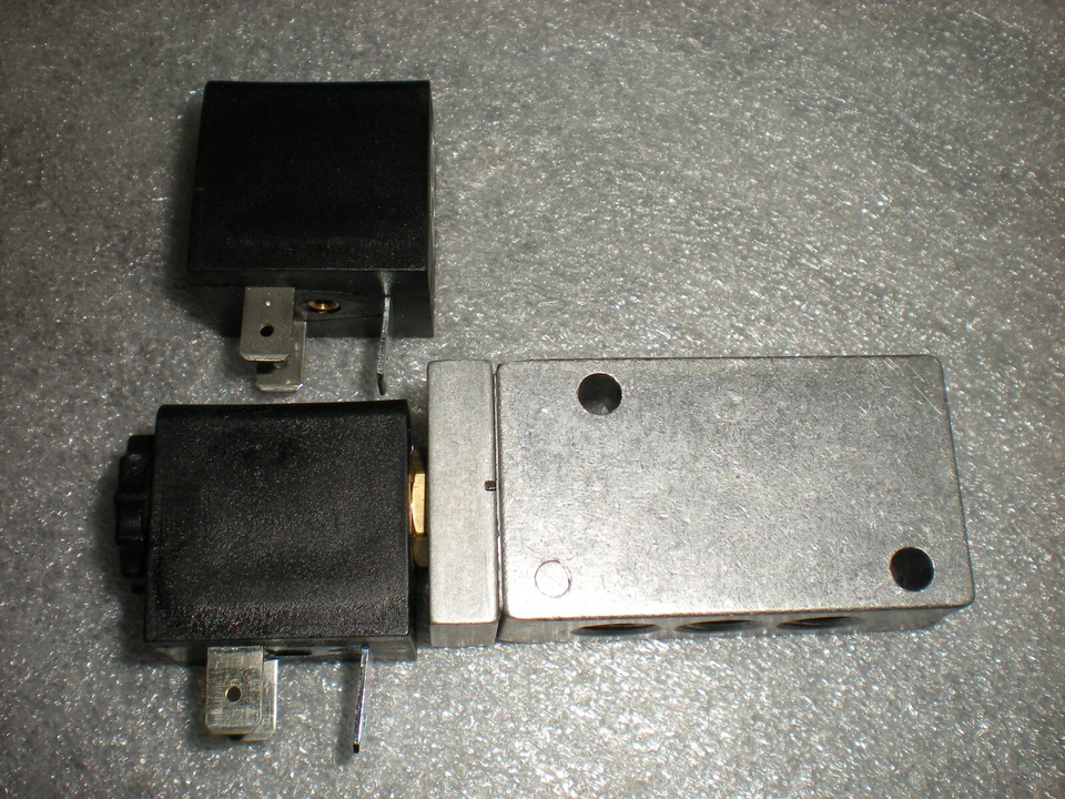 Nova válvula de controle de ar Mead Dynamics LTV-115DD-24VDC operada por solenóide 5 portas - Imagem 4 de 4