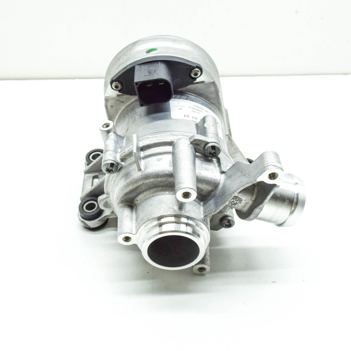 MERCEDES-BENZ C W205 Wasserpumpe A2642000301 NEU ORIGINAL | eBay UK
