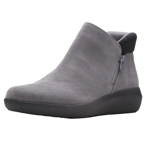 ??Men’s Gray Clark’s boots NWOT Sz 13?? Clarks Men main image 4