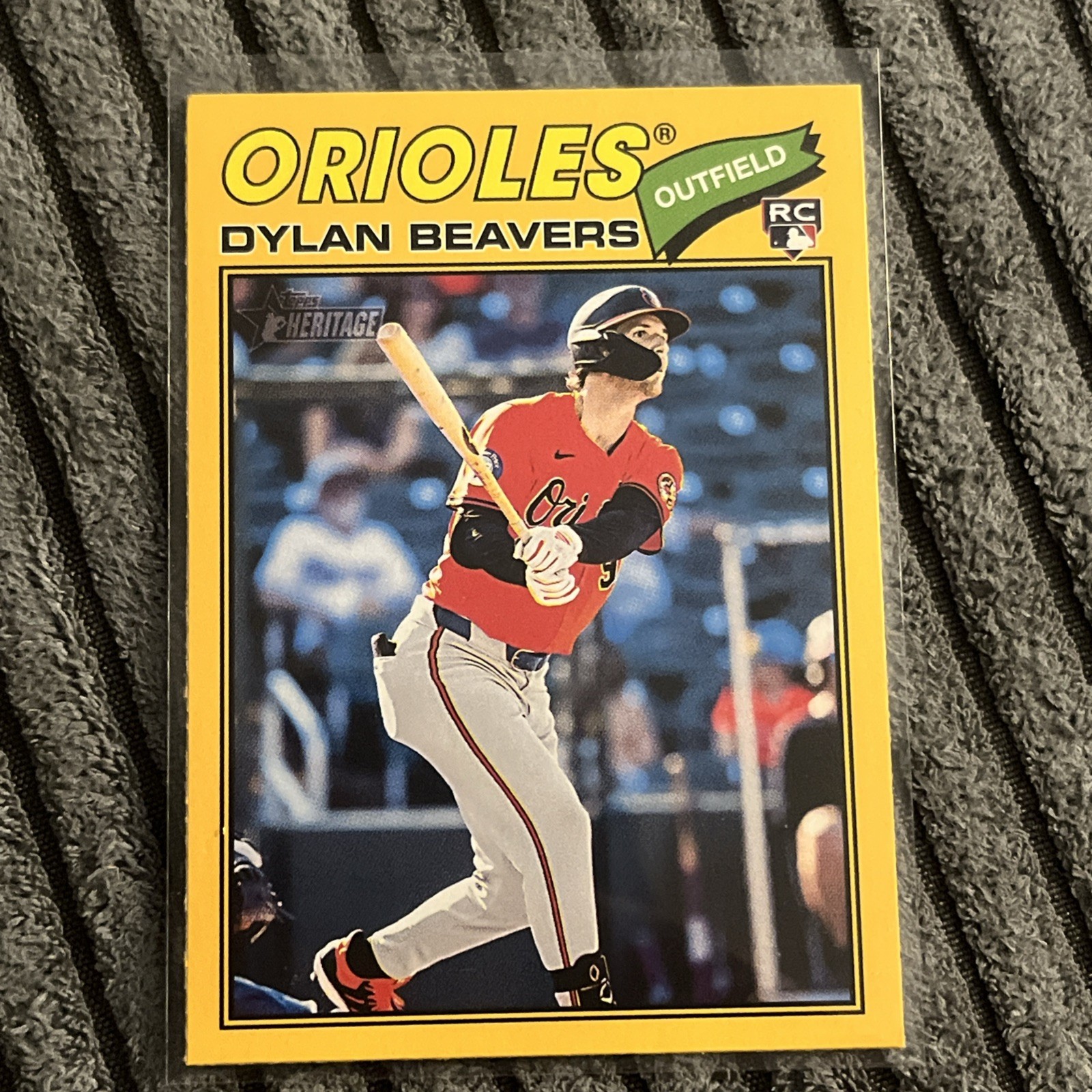 2026 Topps Heritage Dylan Beavers RC Dark Yellow Border #48