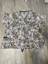 NWT Women  s Beverly Hills Scrubs 5XL