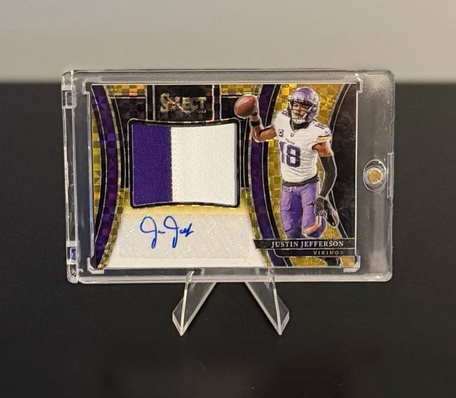Panini Select 2023 Justin Jefferson Vikings Gold Prizm Jumbo Auto Patch /10