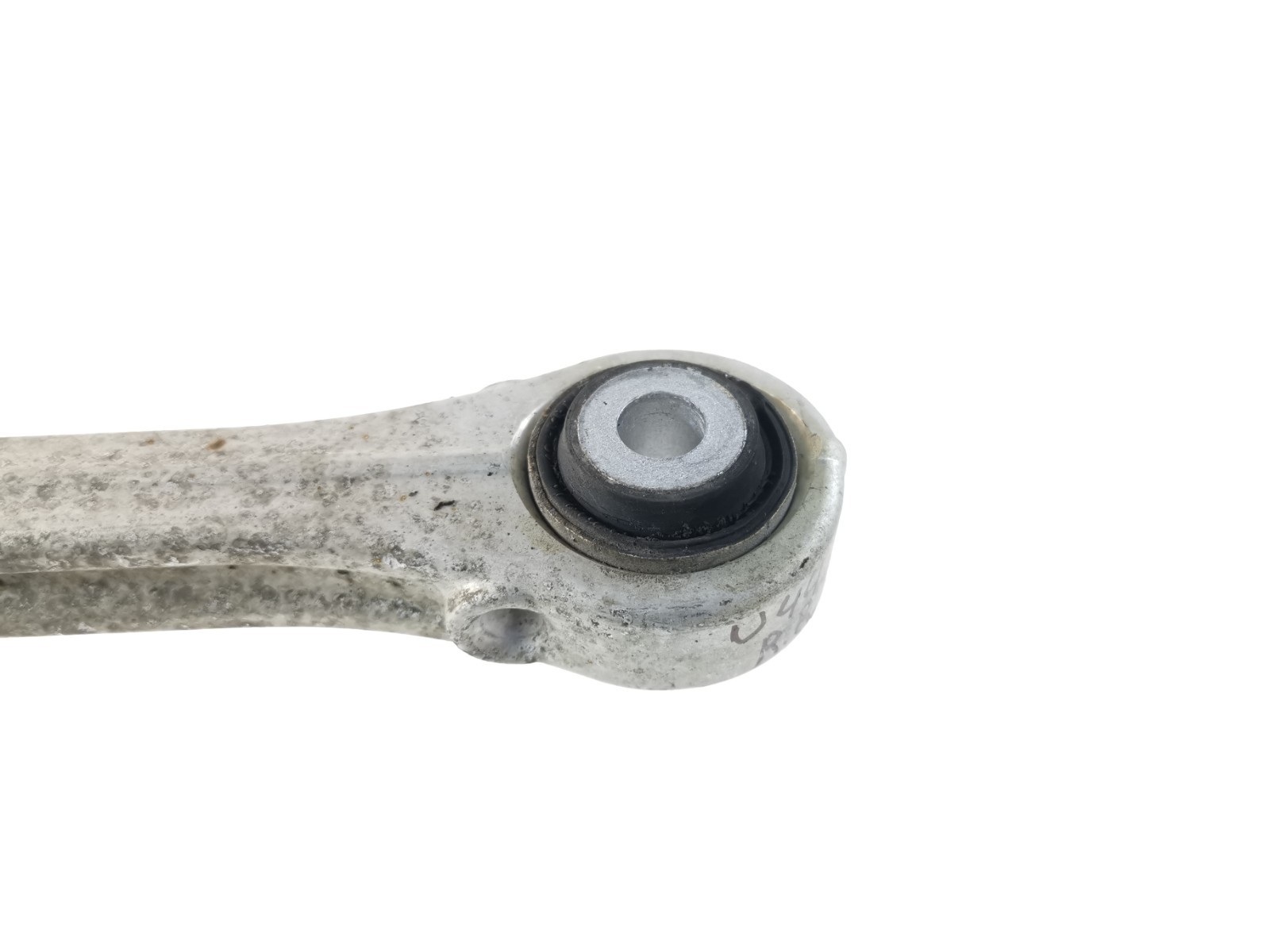 Maserati Levante S AWD 2017 Rear Right Lower Control Arm 670002808 OEM