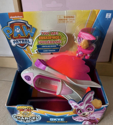 PAW Patrol Mighty Pups Skye Deluxe Fahrzeug Spielset mit Geräuschen und Licht