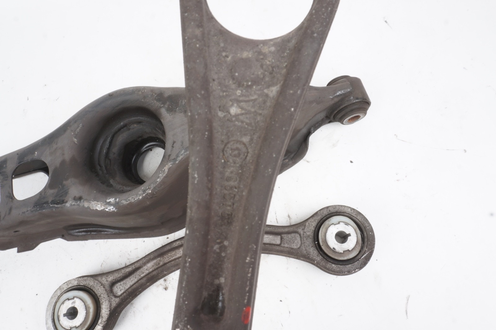 2014 - 2019 MASERATI GHIBLI REAR LEFT DRIVER UPPER CONTROL ARM OEM SET