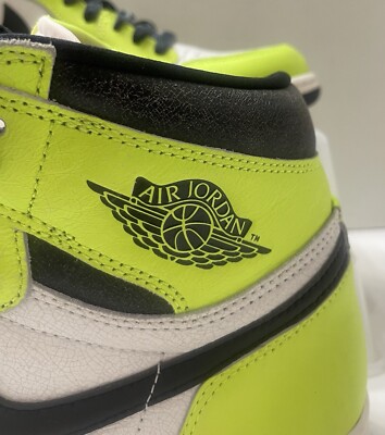 *NEW* Nike Air Jordan1 High OG Volt Visionaire 555088-702 sz 9 New W/box & Tags s-l400.jpg main image 4
