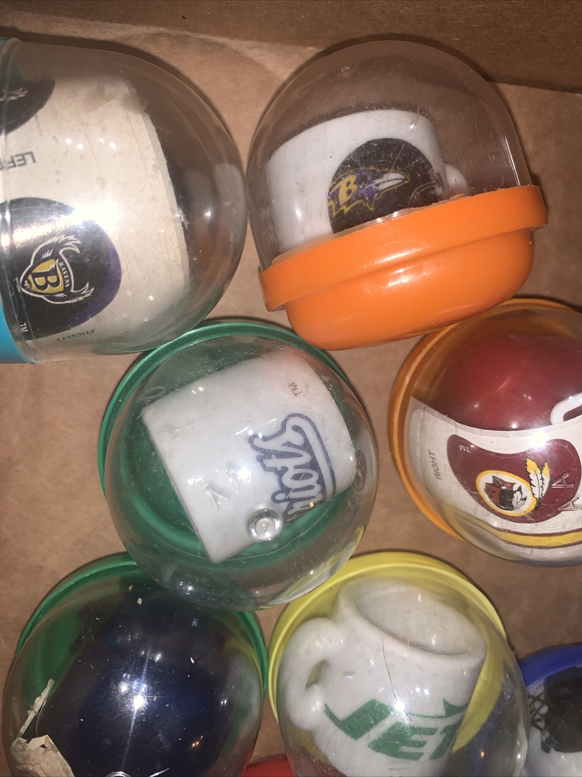 15 Mini Coin Machine 7 Mini Helmet 8 Mini Mugs NFL Unique Retro Plastic ...