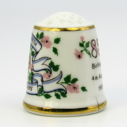 SUTHERLAND COLLECTABLE THIMBLE QUEEN MOTHER 85TH BIRTHDAY, 4TH AUGUST 1985' - Picture 4 of 6