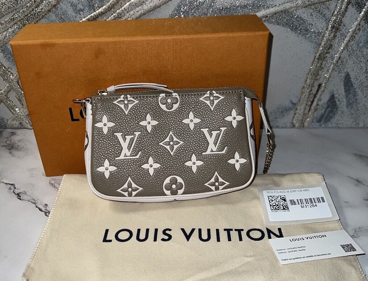 Louis Vuitton Sunset Pochette New Khaki Beige Cream Louis Vuitton Sunset Pochette New Khaki Beige Cream