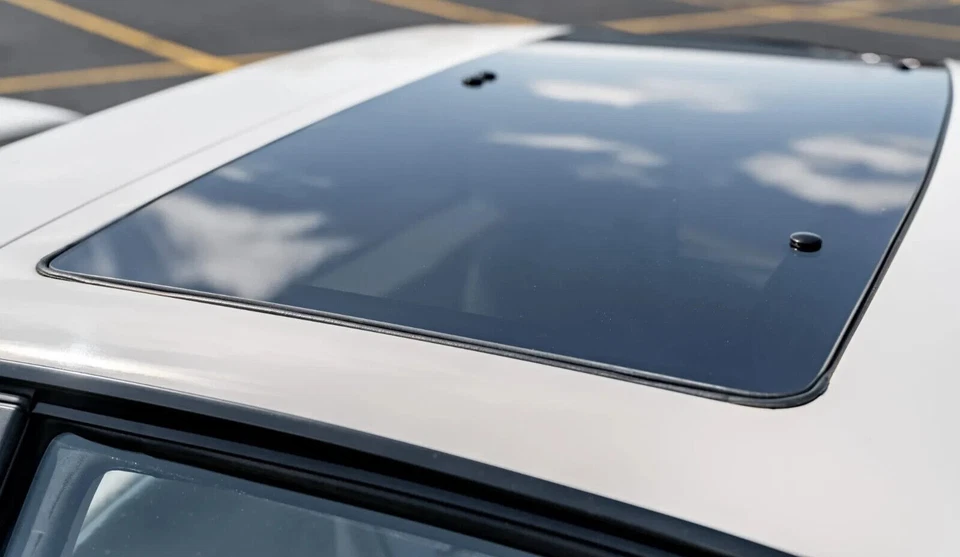 Vidro para teto solar Pontiac Fiero, 1984, 1985, 1986, 1987, 1988, OEM - Imagem 2 de 4