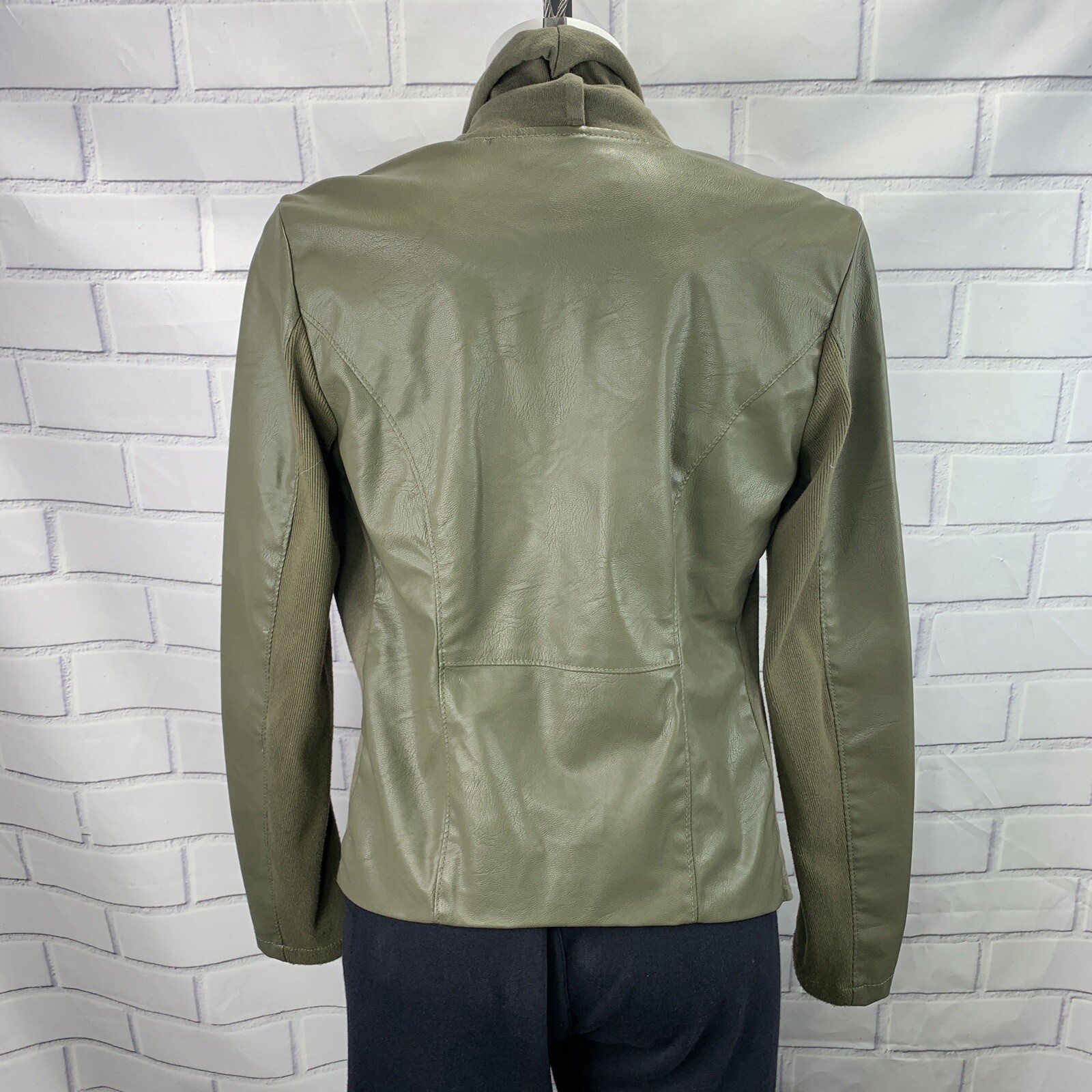 BLANKNYC Private Practice Jacket Small Green Faux… - image 4