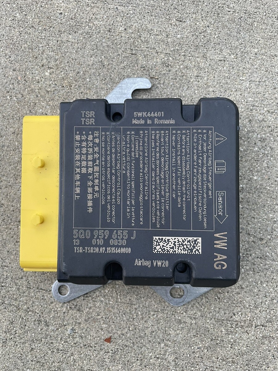 2018-2021 Volkswagen Jetta Genuine Control Module Unit 5Q0959655J OEM