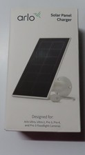 Arlo Solar Panel Charger White With Mount