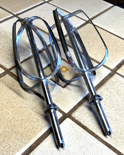 SUNBEAM MIXMASTER 1950s  Replacement Set of MIXER BEATERS 2 Slot CROSS END