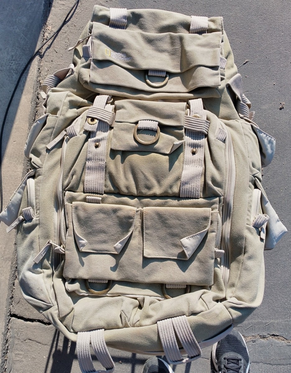 National Geographic Earth Explorer Large L Camera Backpack #NG