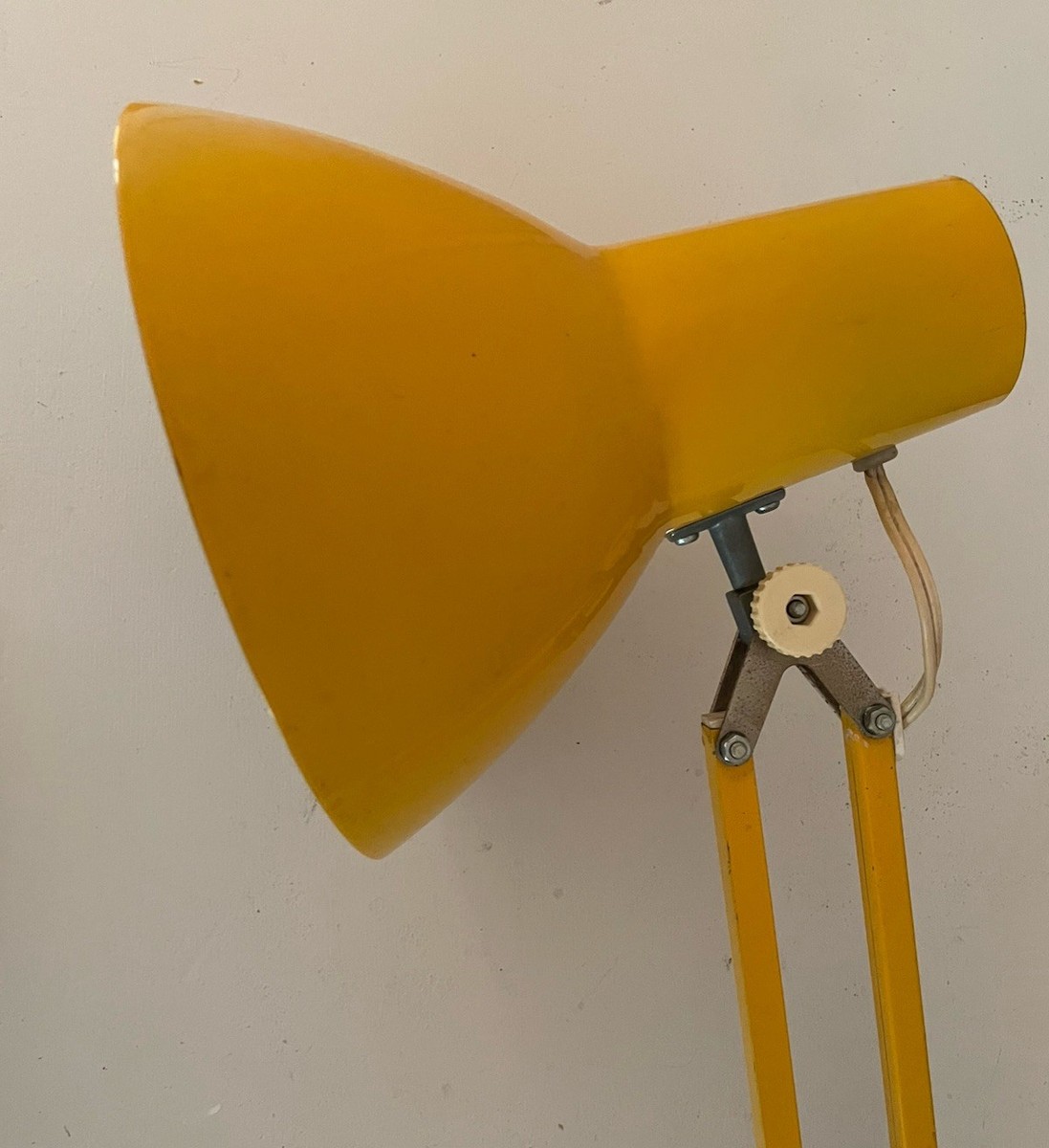 北欧 ビンテージ 1960s MaxamDenmark Desk Lamp MAXAM Denmark Vintage Yellow Metal Desk Lamp with Clamp Works | eBay