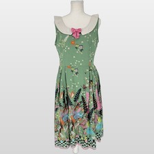 Lindy Bop Leah Alice in Wonderland Tea Dress 8 Green Novelty Print Fit & Flare