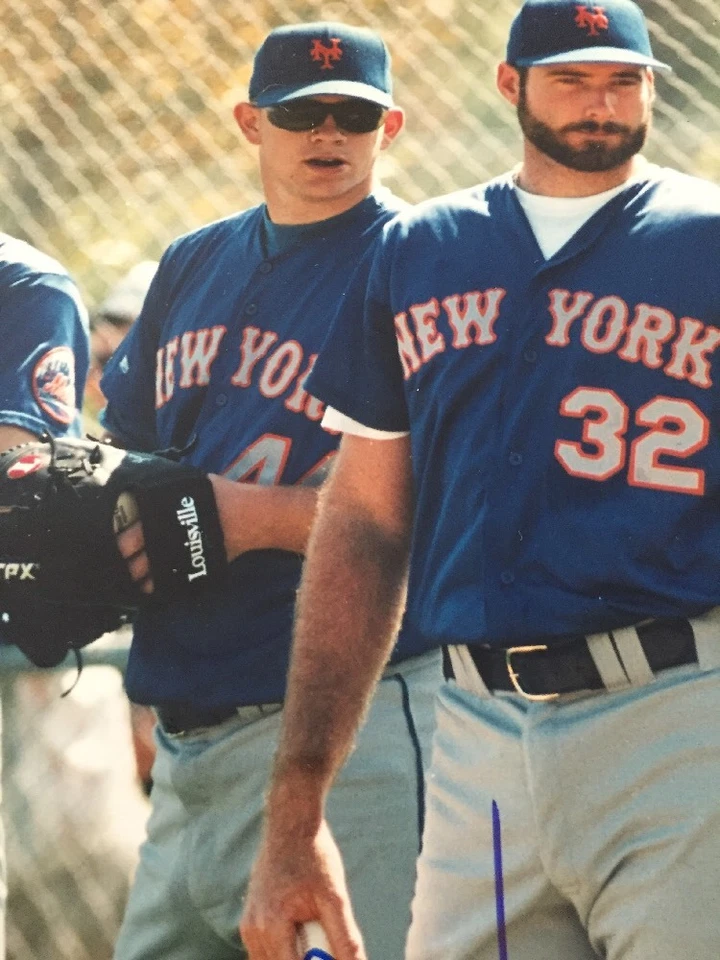PAUL WILSON & JASON ISRINGHAUSEN NEW YORK METS SIGNED 8x10 PHOTO WITH HOLO COA - Image 4 of 4
