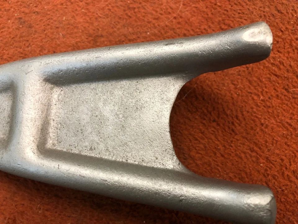 DUSTER DART VALIANT CUDA A C BODY FORK CLUTCH PEDAL BELLHOUSING TRUCK FURY 12.5 - Image 4 of 4