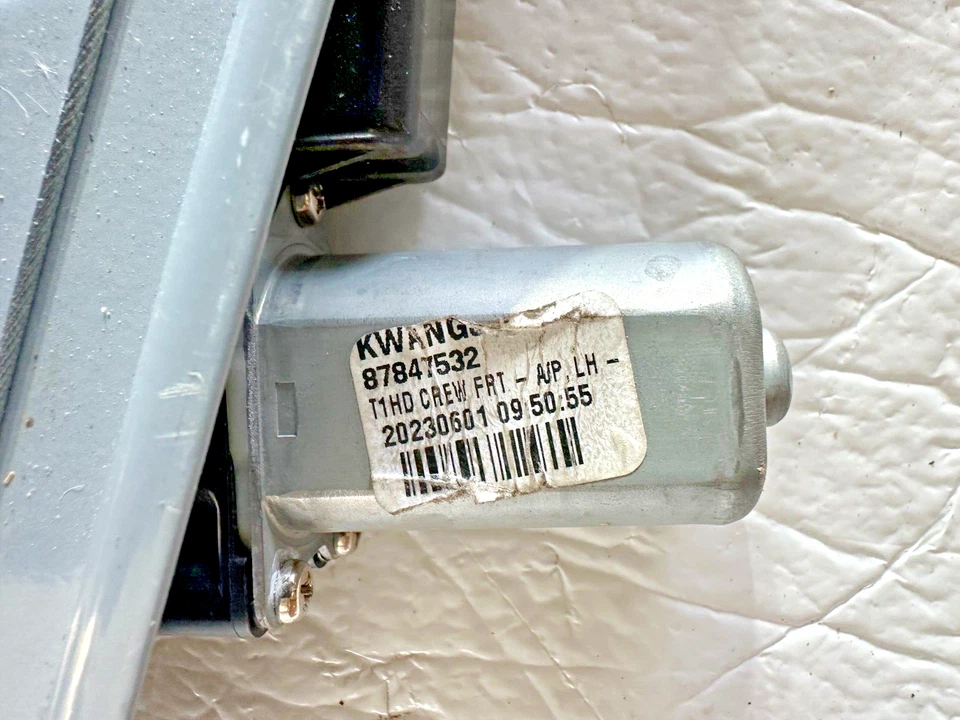 Регулятор переднего левого окна от оригинального производителя для GMC Sierra 2500 HD - Изображение 2 из 4