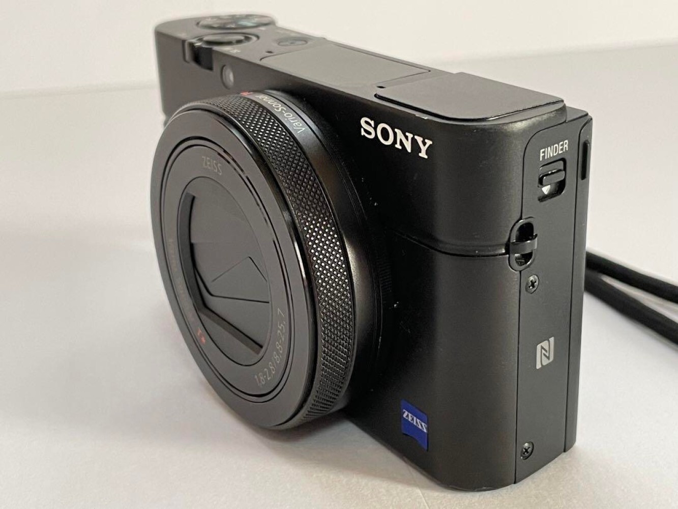 箱、保証書付】SONY ZV-E10 ミラーレスカメラ 本体 【公式通販】