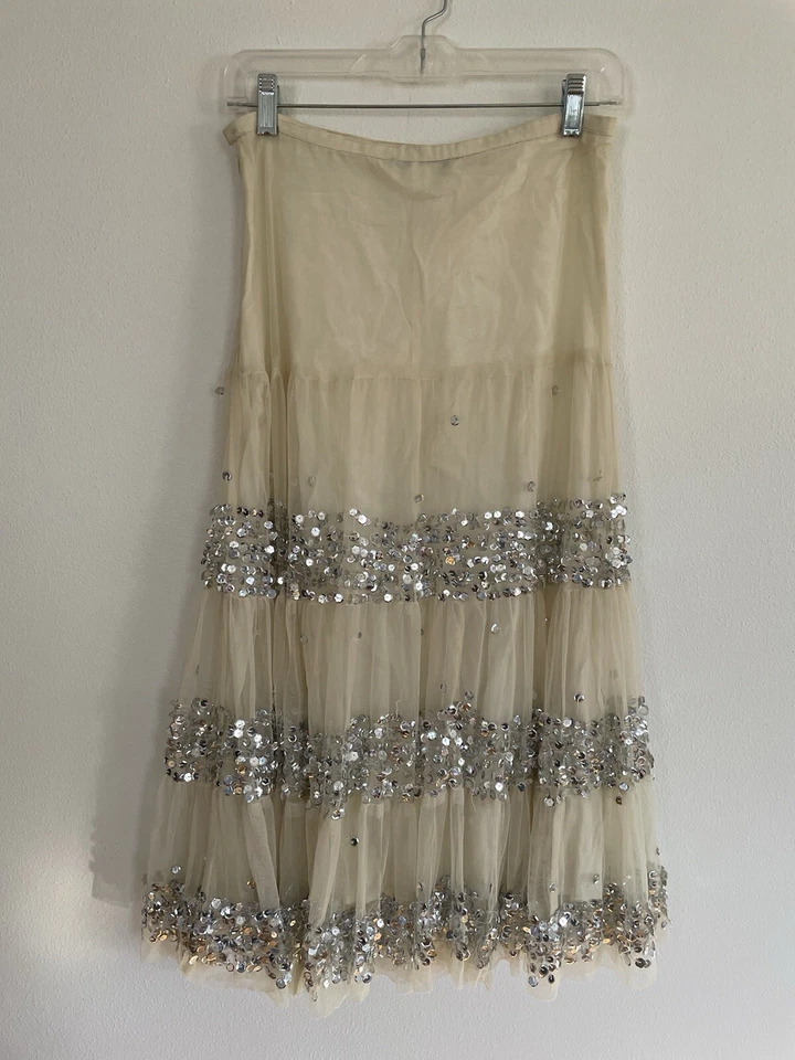 Saia Marciano prata creme zíper lateral joias coquetel férias saia midi tamanho XS - Imagem 2 de 4