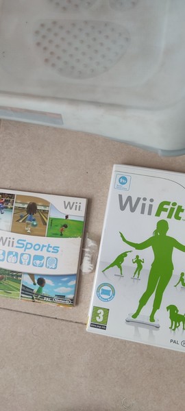 NINTENDO WII FIT SPORT COMO NUEVA CON TODOS LOS ACCESORIOS