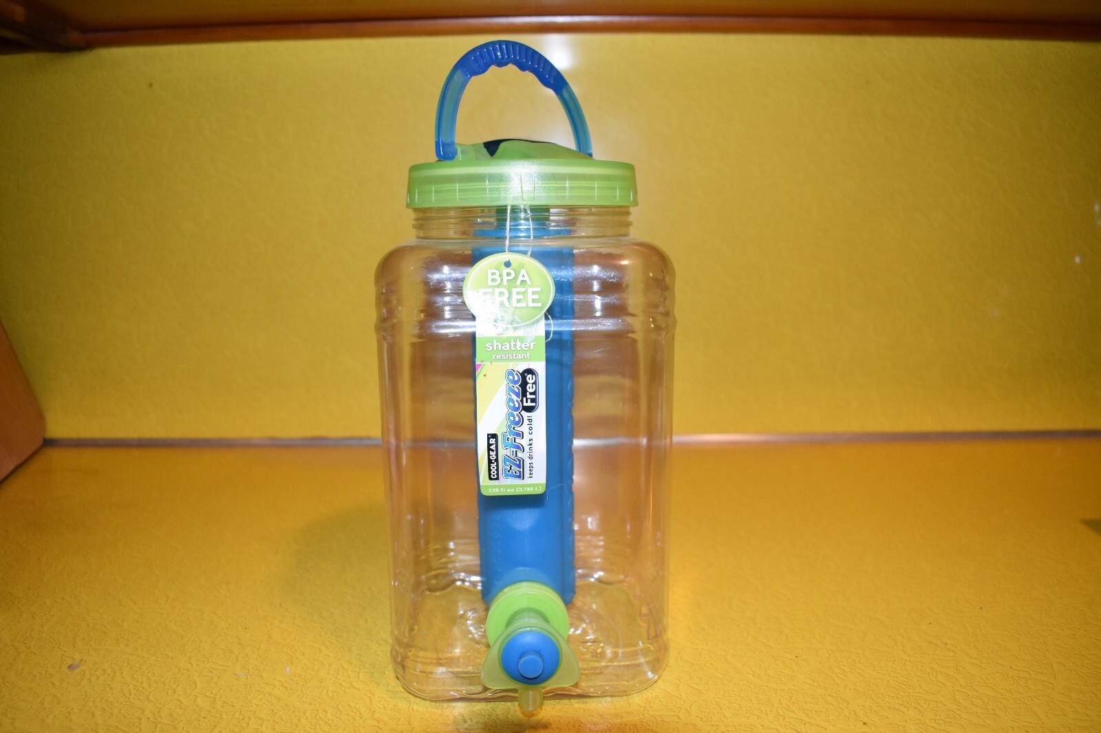 Cool Gear EZFreeze 128 fluid oz Water Jug Pour Spout with Handle eBay