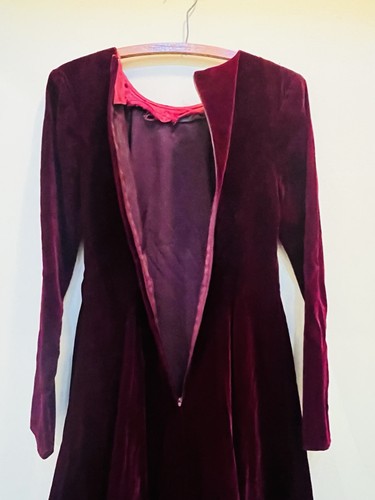 Jessica McClintock Gunne Sax Ruby Red Velvet Victorian Dress w Lace Neck Trim - Picture 9 of 12