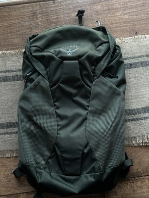 Osprey Meridian Backpack Green Carry-On Travel Daypack Laptop - US Seller