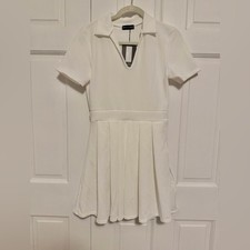 PrettyLittleThing White Pleated Side Split Tennis Skirt Shift Dress Size 8 NWT