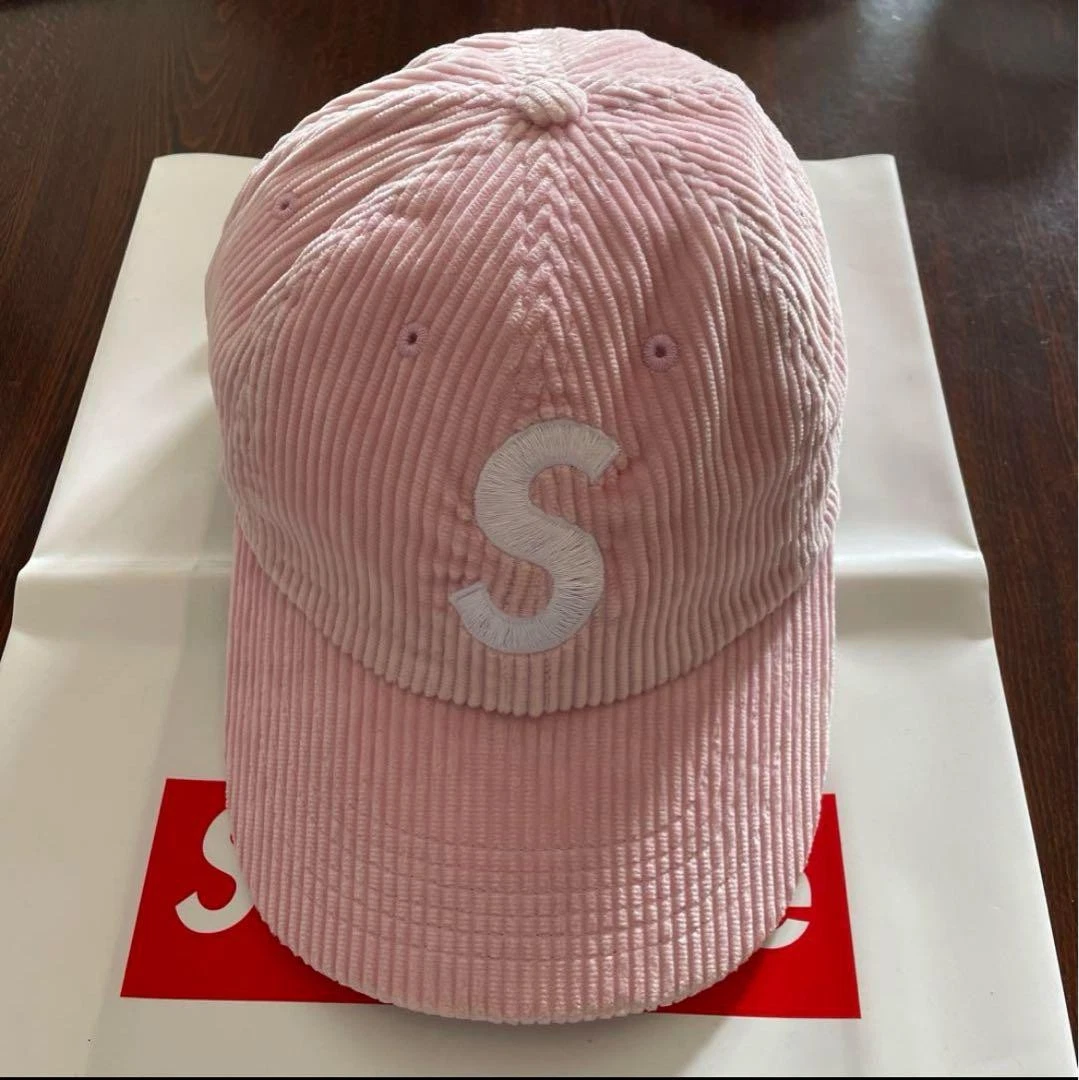 Supreme velours côtelé logo S 6 panneaux