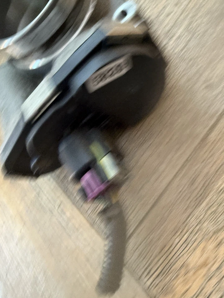 SUZUKI GRAND VITARA XL-7 2007-2009 3,6 L CUERPO DEL ACELERADOR CONJUNTO DE VÁLVULA Foto 2 de 4