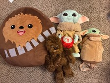 Star Wars Baby Yoda Mandalorian 20 Plush Stuffed Holiday Greeter & Chewbacca