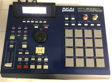 AKAI Professional MPC2000XL Midi Production Center - slightly used, smoke-free