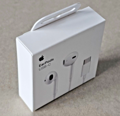 Apple EarPods USB-C Wired Earbuds Headphones MTJY3AM/A A3046 OEM