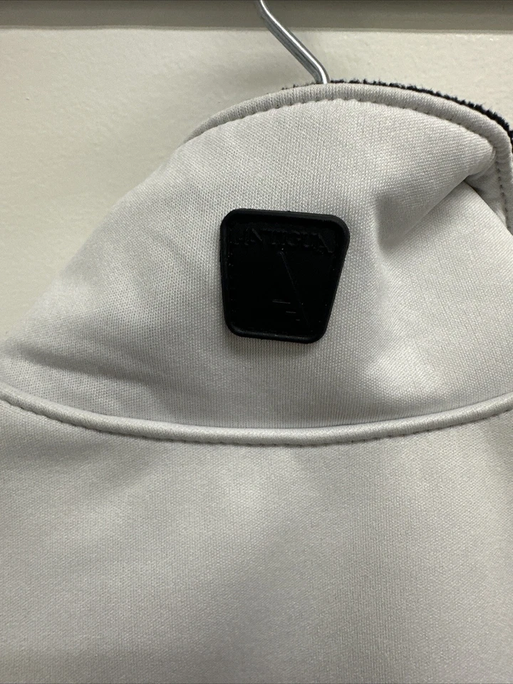 CNN Women’s Full Zip Traverse Jacket - Antigua, size S - Small White - Image 4 of 4