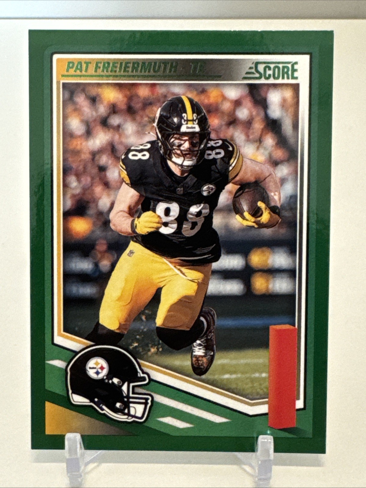 2025 Score Football #90 Pat Freiermuth - Green Parallel