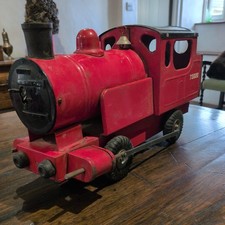 Large Triang Puff-Puff  Red Locomotive Train Tin Plate Push Along  No 73000