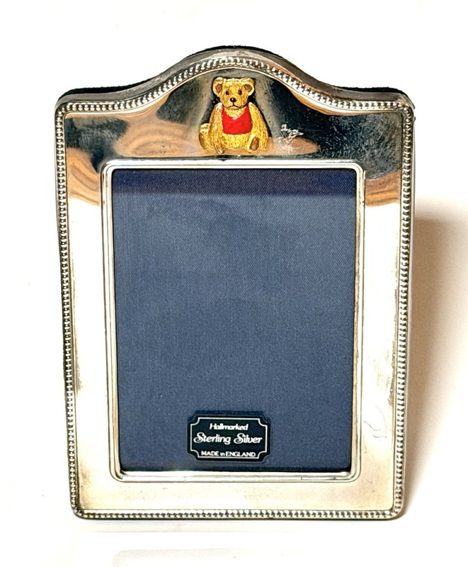 Estate Sterling Silver ARI D. Norman London Picture Frame 1992 - 5 1/8" x 3 1/2"