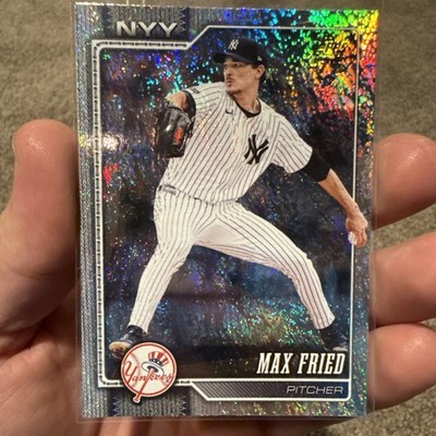 2026 Topps SandGlitter Parallel Max Fried New York Yankees #270 Baseball Card